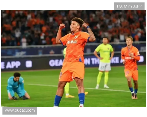 山东泰山克雷桑一拿球就亮灯，进攻端表现波动对赛季走势形成制约